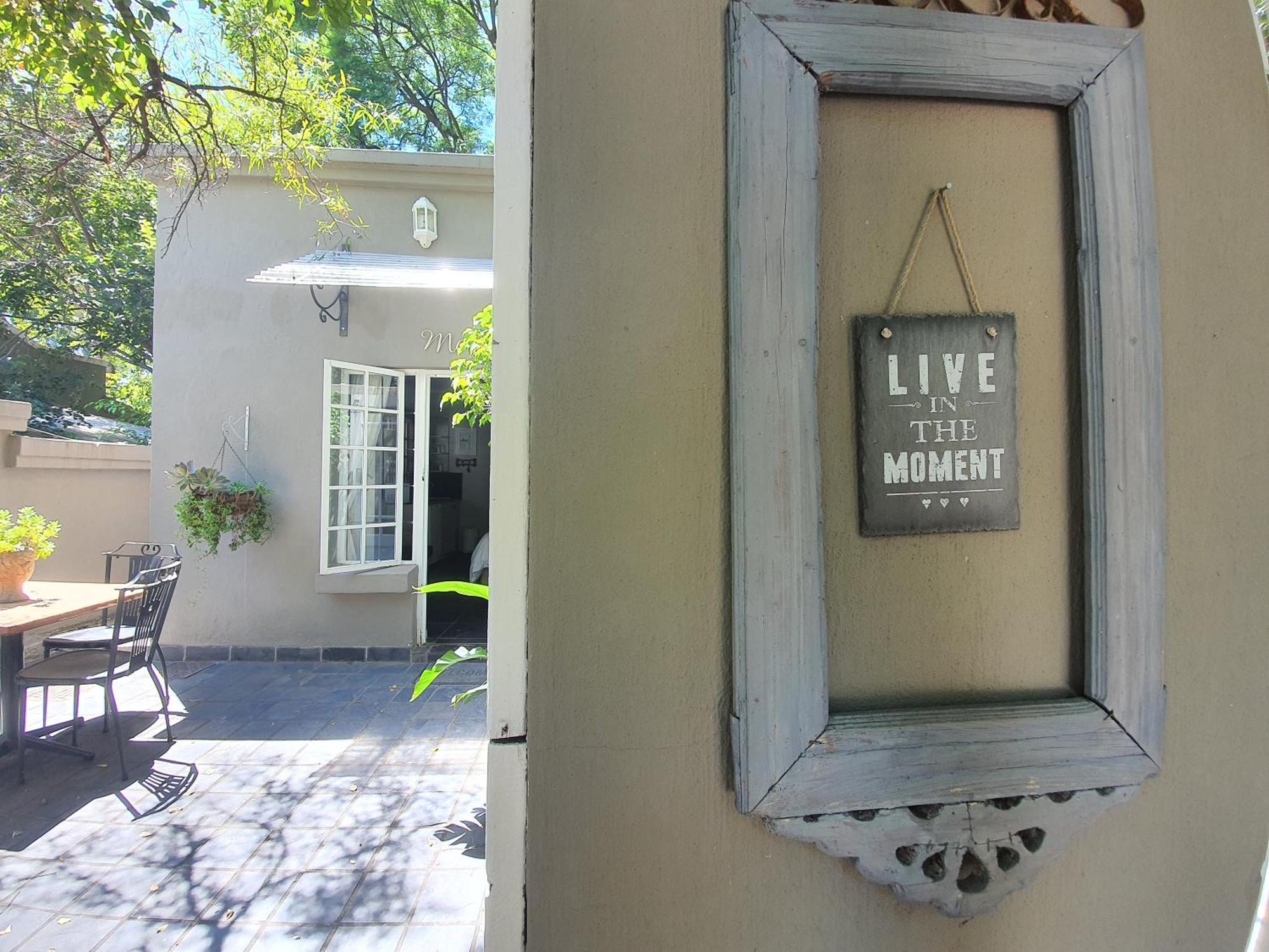 Waterhouse Guest Lodge In Muckleneuk Pretoria Ruang foto
